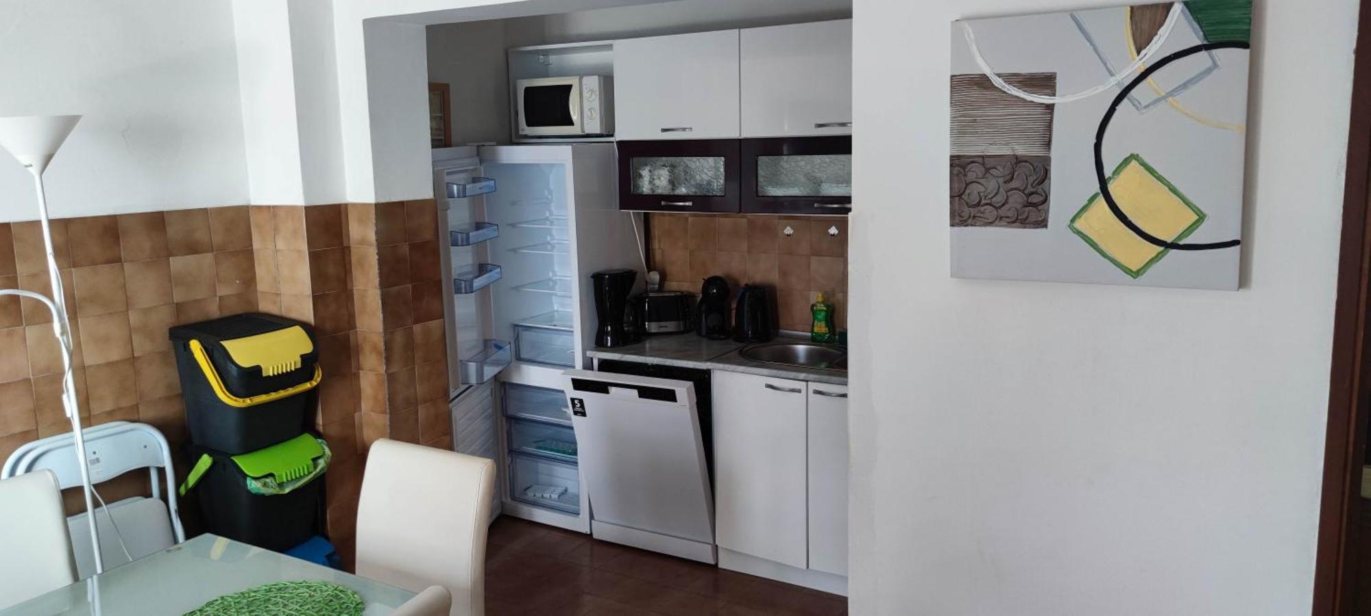 Villa Fjaba - By The Sea - With The Big Terraces & Great Sea View Trogir Quarto foto